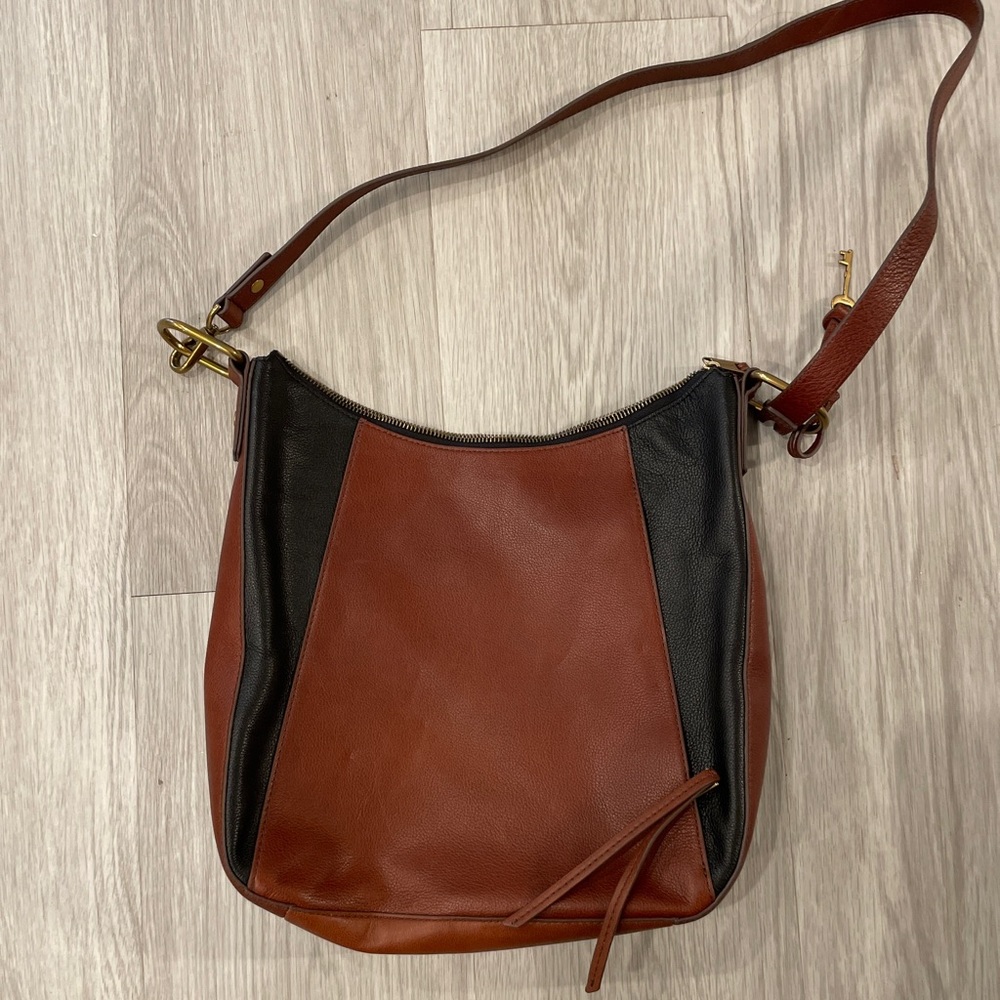 Fossil Talia Hobo 🖤